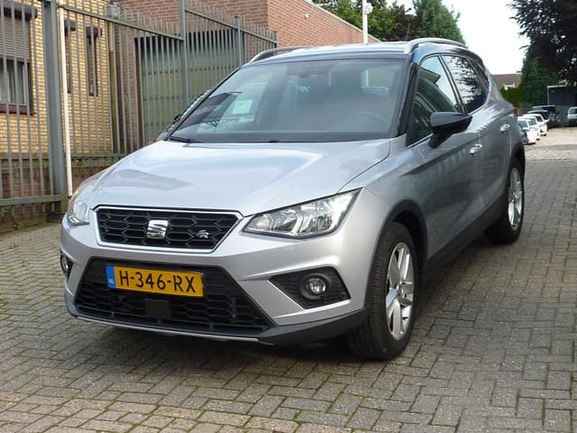 SEAT Arona Arona 1.0 TSI 115pk FR Business Intense