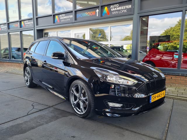 Ford Focus 1.5 Ecob.150 pk WAGON ST-LINE All-in prijs + 12 mnd garantie!