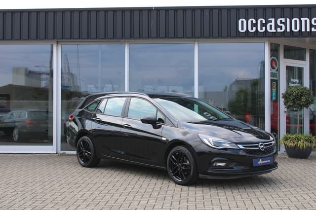Opel Astra 1.4 T. Business+