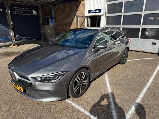 Mercedes-Benz CLA Shooting Brake 180 Business Solution Luxury