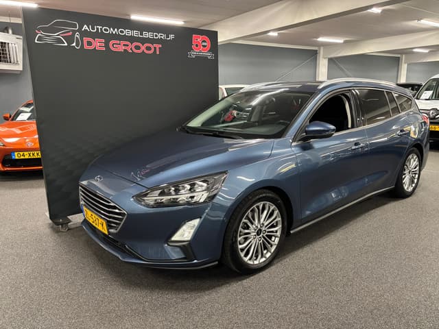 Ford Focus Wagon 1.5 EcoBoost Titanium Business NL-auto met trekhaak, Apple/Android Carplay