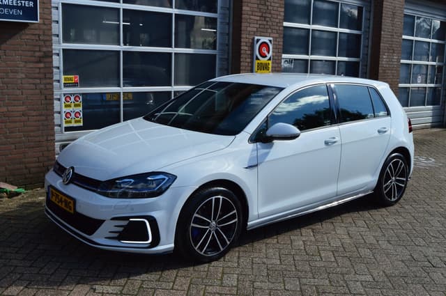 Volkswagen Golf GTE , Automaat, Cuise, Clima,P 1.4 TSI PHEV GTE