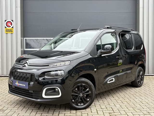 Citroën Berlingo 1.2 PureTech Shine | Navi | Camera | Carplay/Android | Trekhaak | Cruise | Airco | Interesse? Bel of App naar: 06 30 51 05 90