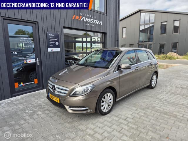 Mercedes-Benz B-Klasse 180 Ambition|Airco|Cruise|Navi|Chroom pakket|Trekhaak|