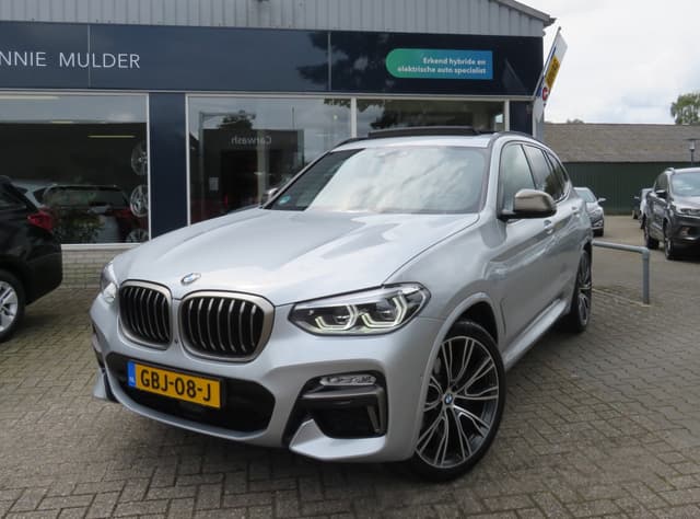 BMW X3 M40i X-DRIVE / SCHUIFDAK / HEAD-UP / LEDER