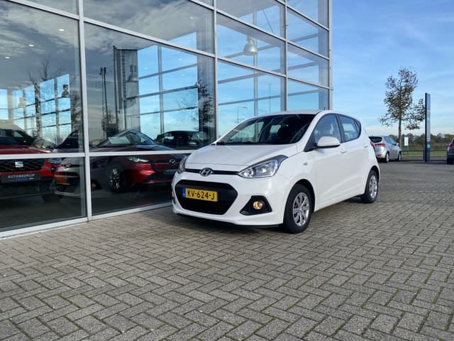 Hyundai i10 1.0i i-Motion Comf. | 1e eig. |
